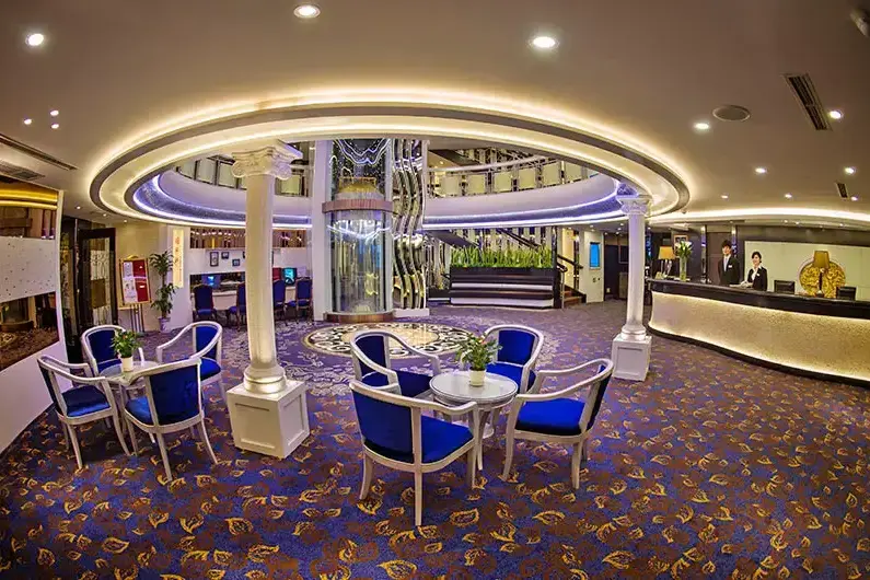 lobby2.webp