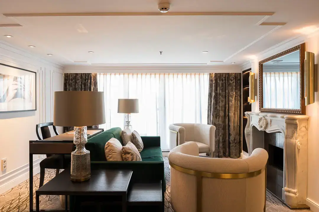 mozart_cs_living-room.webp