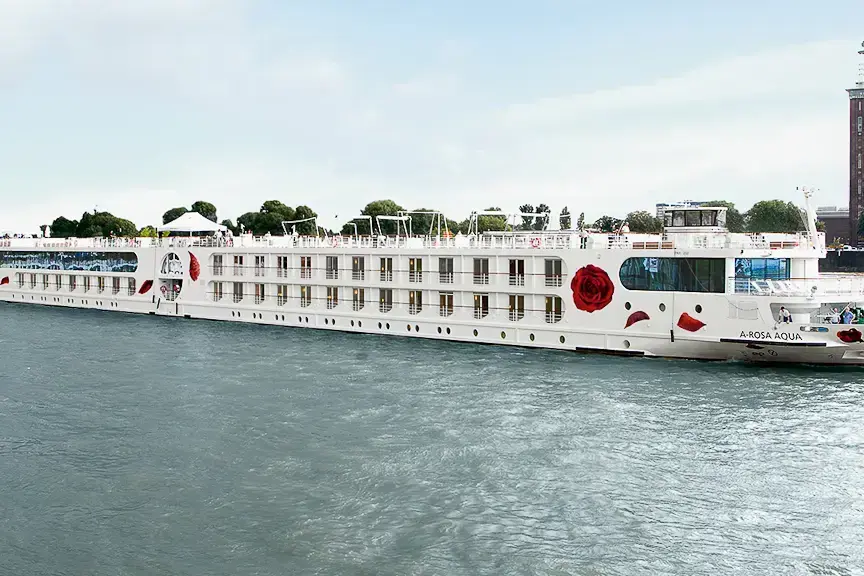 RN_DLX_SCHIFF_08_39L_02.webp
