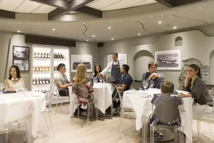 11_Ship_Ristorante_Italia.webp