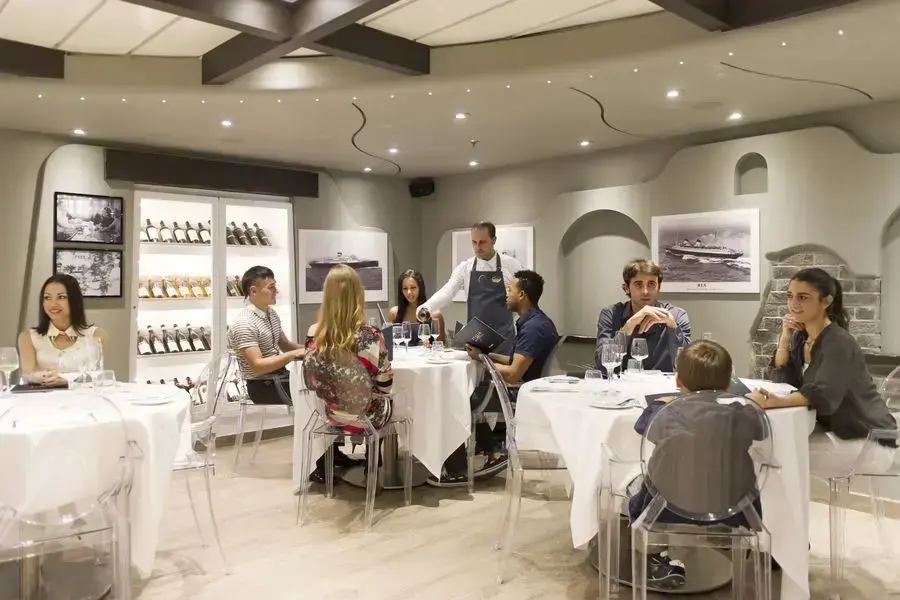 11_Ship_Ristorante_Italia.webp