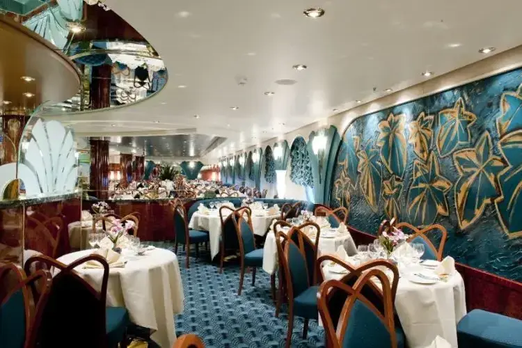 MSC1012791_Ship_MSC_Magnifica.webp