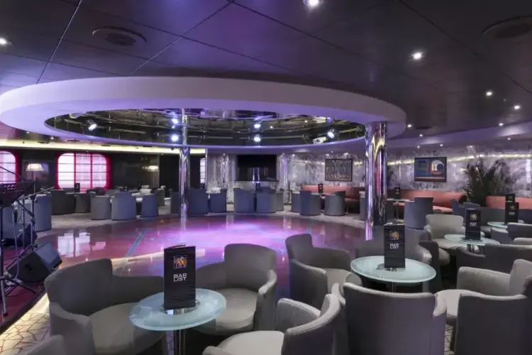 14 MSC Sinfonia, Sinfonia Lounge & Library.webp
