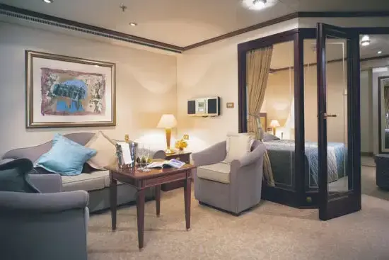 MEDALLION SUITE.webp