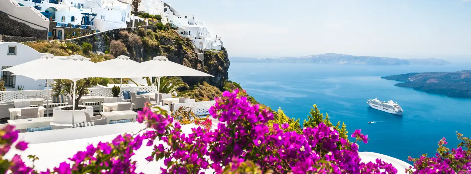 Круизные лайнеры вышли в море