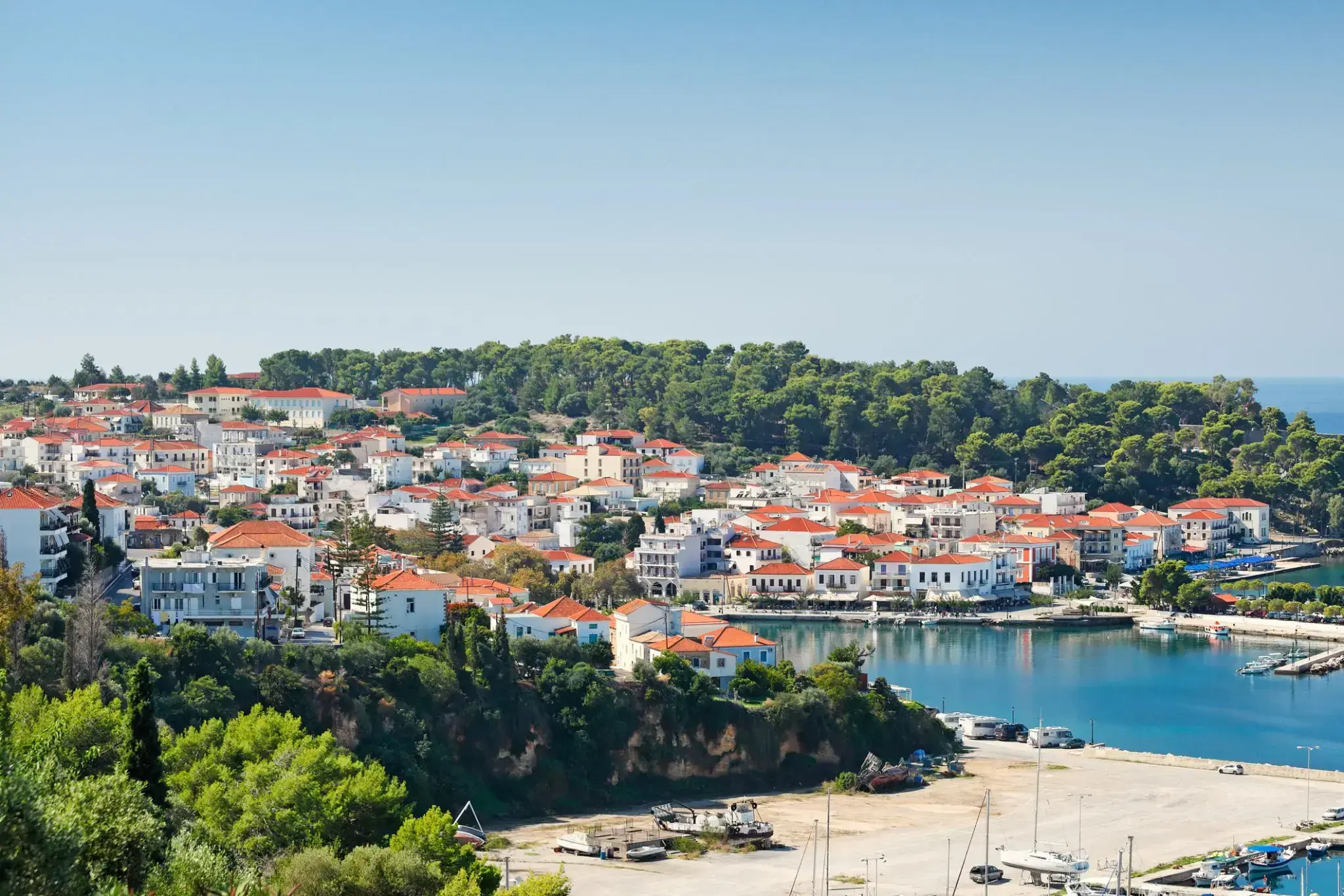 2385655_Pylos.webp