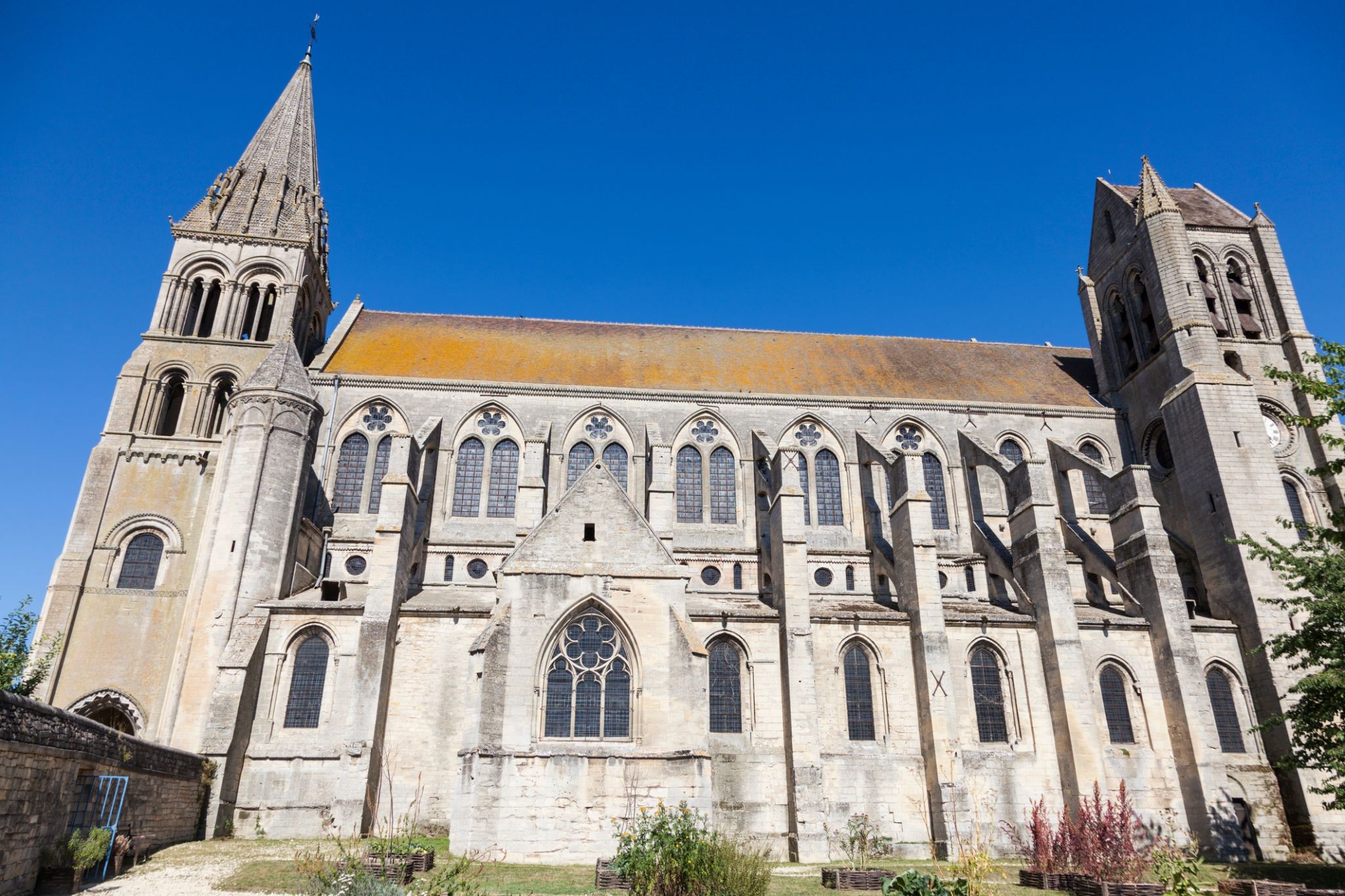 2390582_Saint-Leu-d'Esserent.jpg