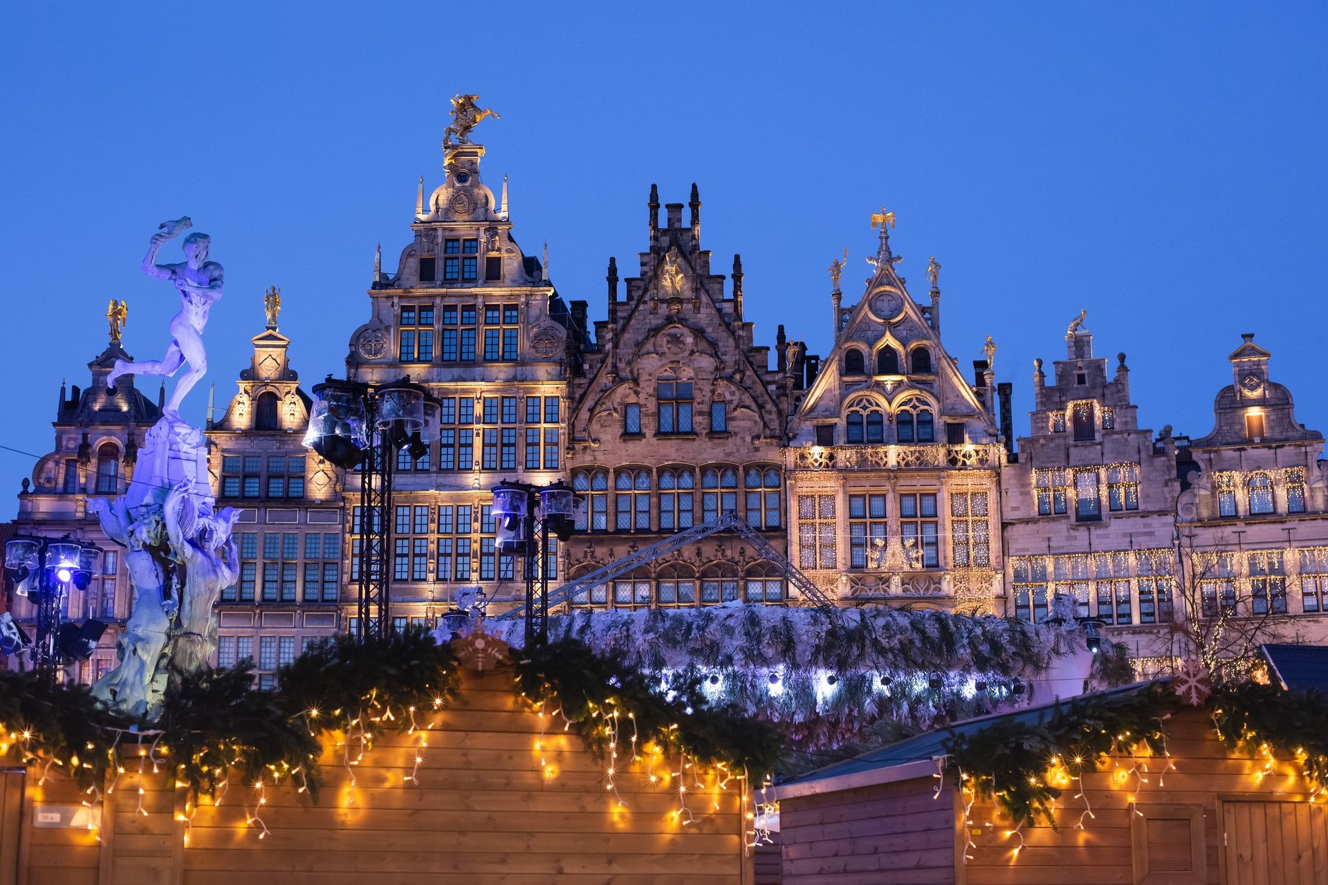 csm_AdobeStock_387972759_antwerpen_weihnacht_d9e2f2d7a5.jpeg