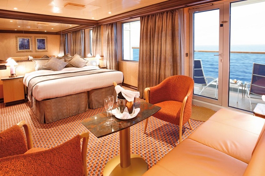 164-Costa_Diadema_Grand_Suite (1).jpg