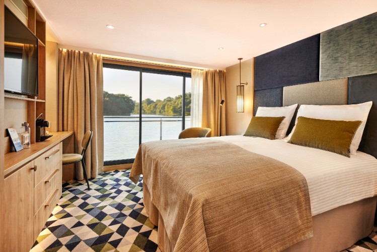 ms-viva-one-2-bed-cabin-with-french-balcony.jpeg