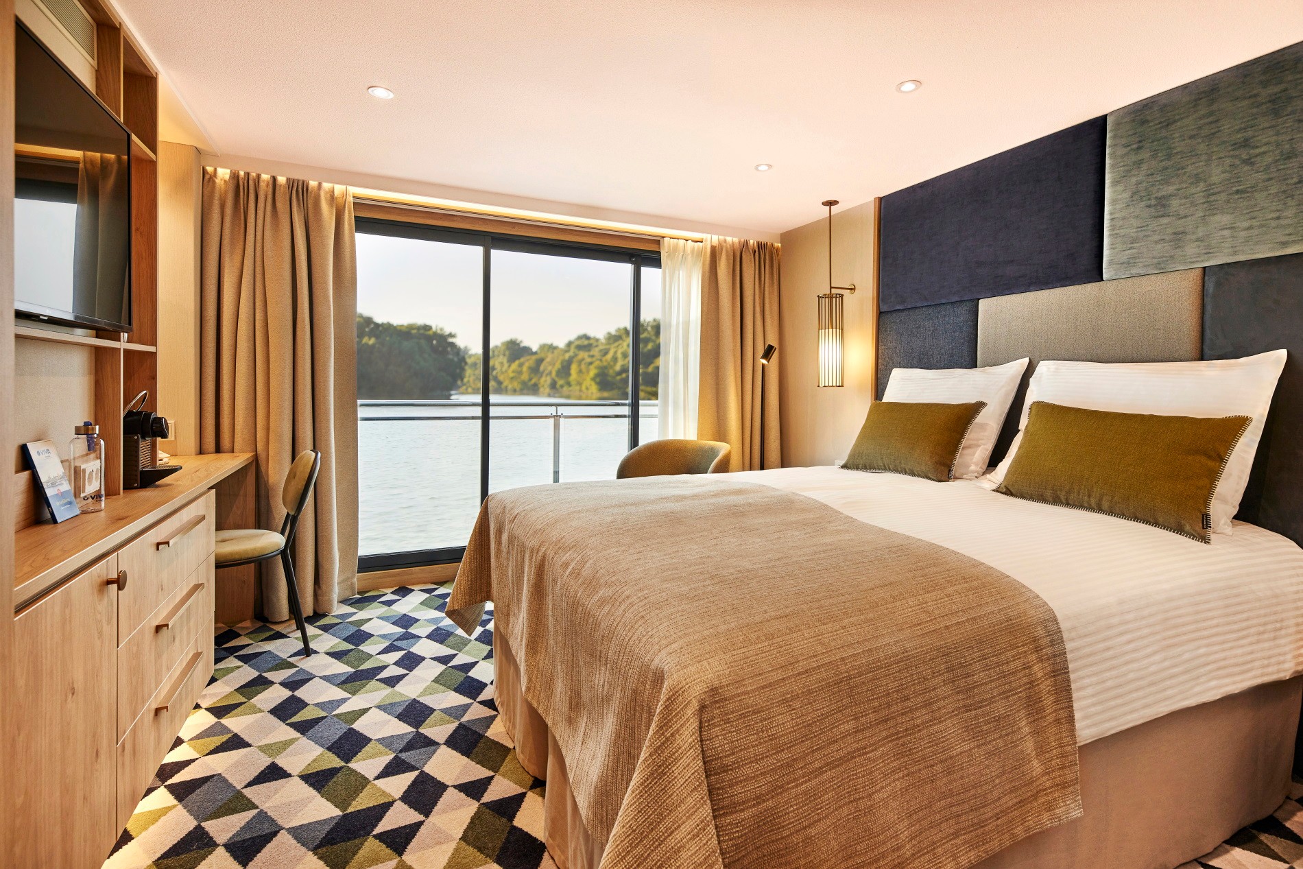 ms-viva-one-2-bed-cabin-with-french-balcony.jpeg