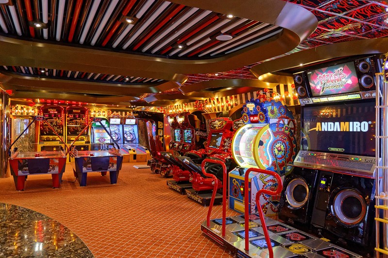 costa-pacifica-bars-lounges-route-66-sport-4937.jpg
