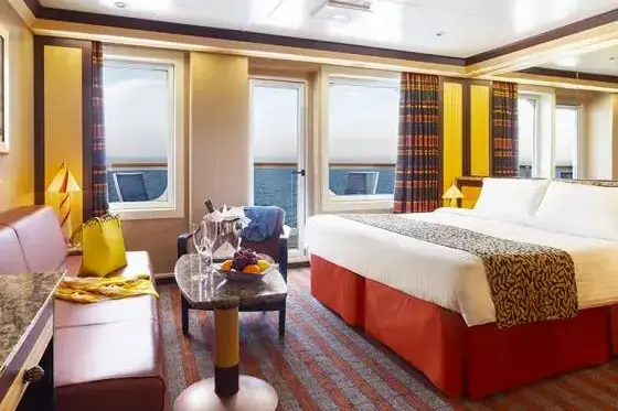 6 costa_pacifica_s.webp