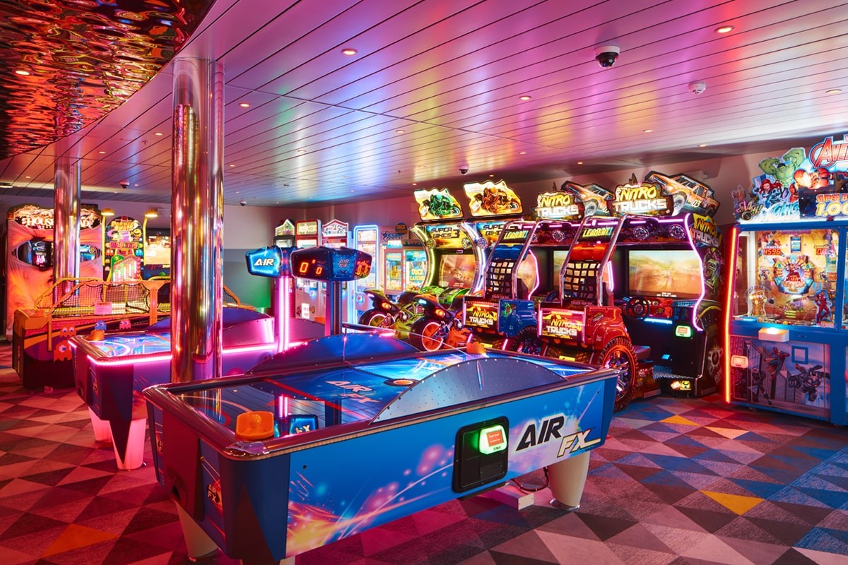 costa-toscana-arcade-min.jpg