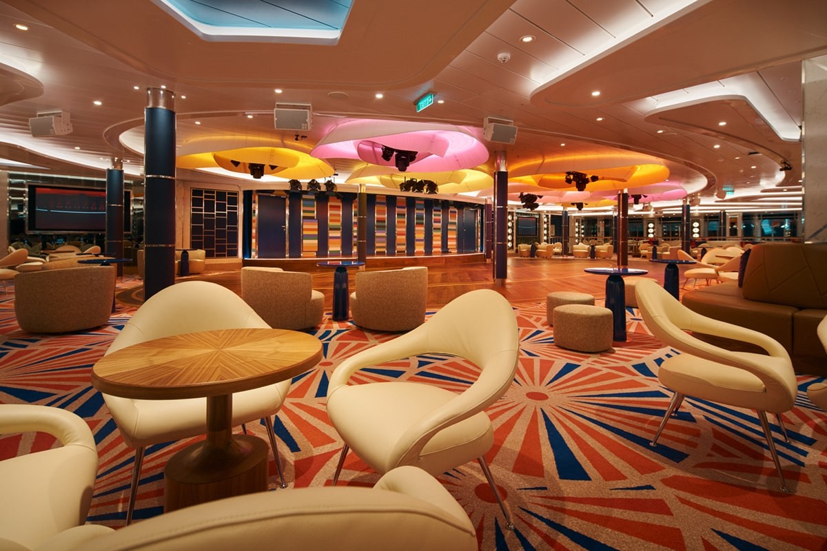 costa-toscana-gran-bar-min.jpg