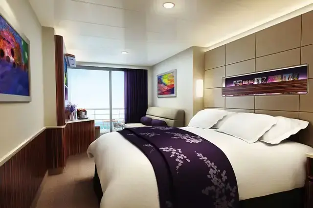 1 norwegian-breakaway_mini-suite-mit-balkon-.webp