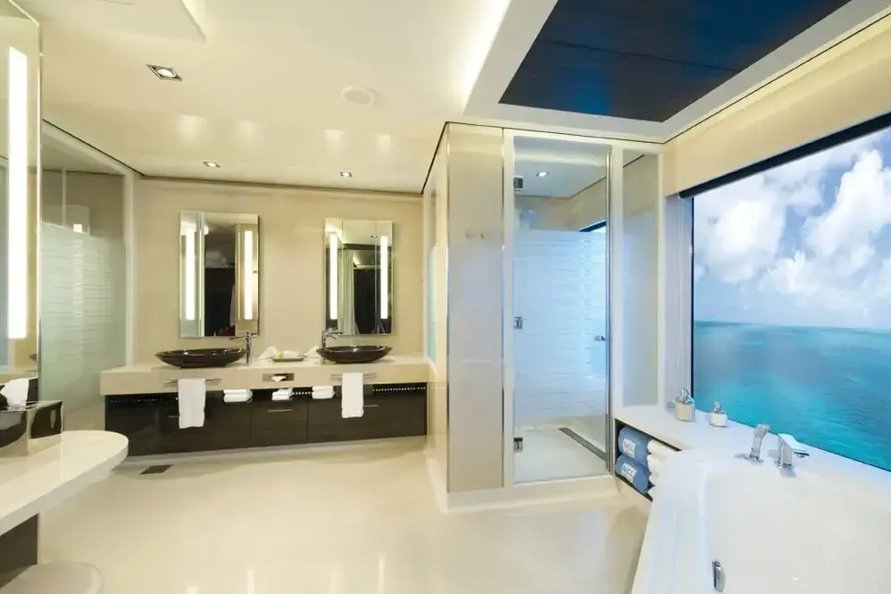 H2 The Haven Deluxe Owner's Suite 4.webp