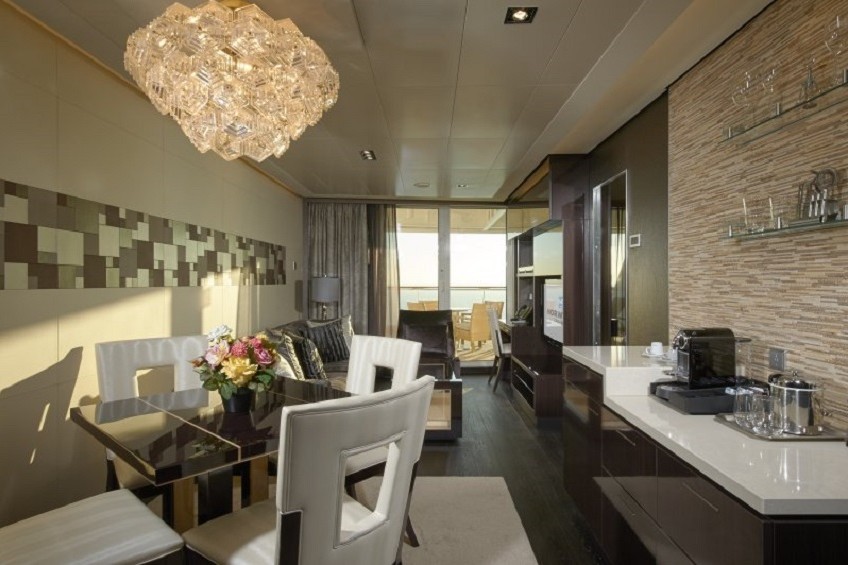 2 ncl_Esc_Hvn_H3_curtopn_wflwrs.jpg