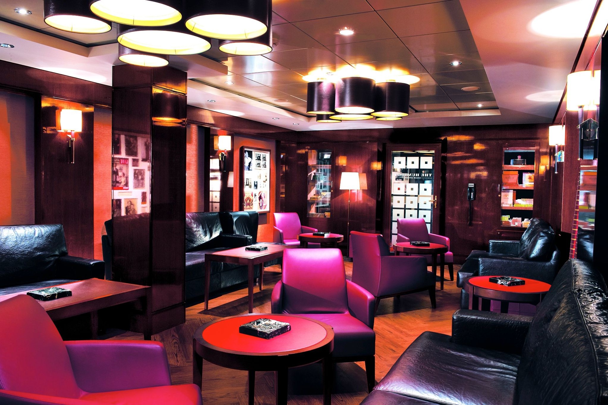 NCL, Norwegian Epic, Humidor Cigar Lounge, Credit - Rick Diaz Photography.jpeg