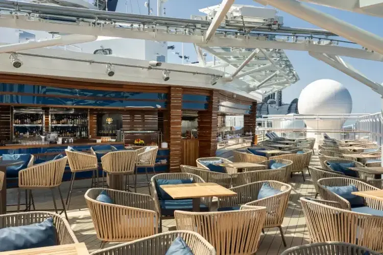 MSC23015666MSC Euribia MSC Yacht Club Grill & Bar.webp