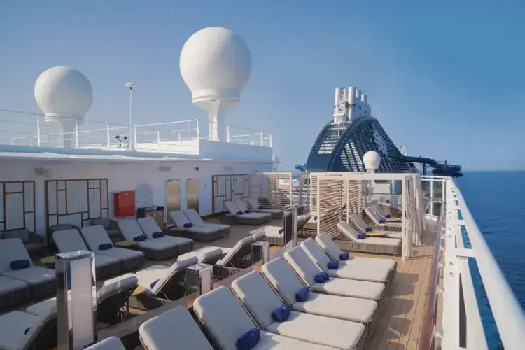 MSC21007844MSC Seashore, MSC Yacht Club Sundeck & Pool.webp