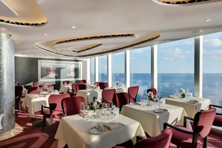 MSC17013449MSC Seaside, MSC Yacht Club Restaurant.webp
