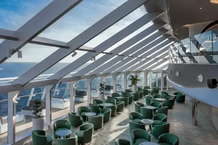 MSC25037864MSC World Asia, Top Sail Lounge.webp