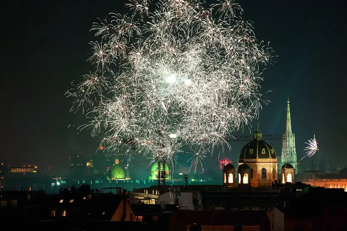 csm_DO_DLX_WIEN_SILVESTER_FEUERWERK_01_39L_6806818a68.webp