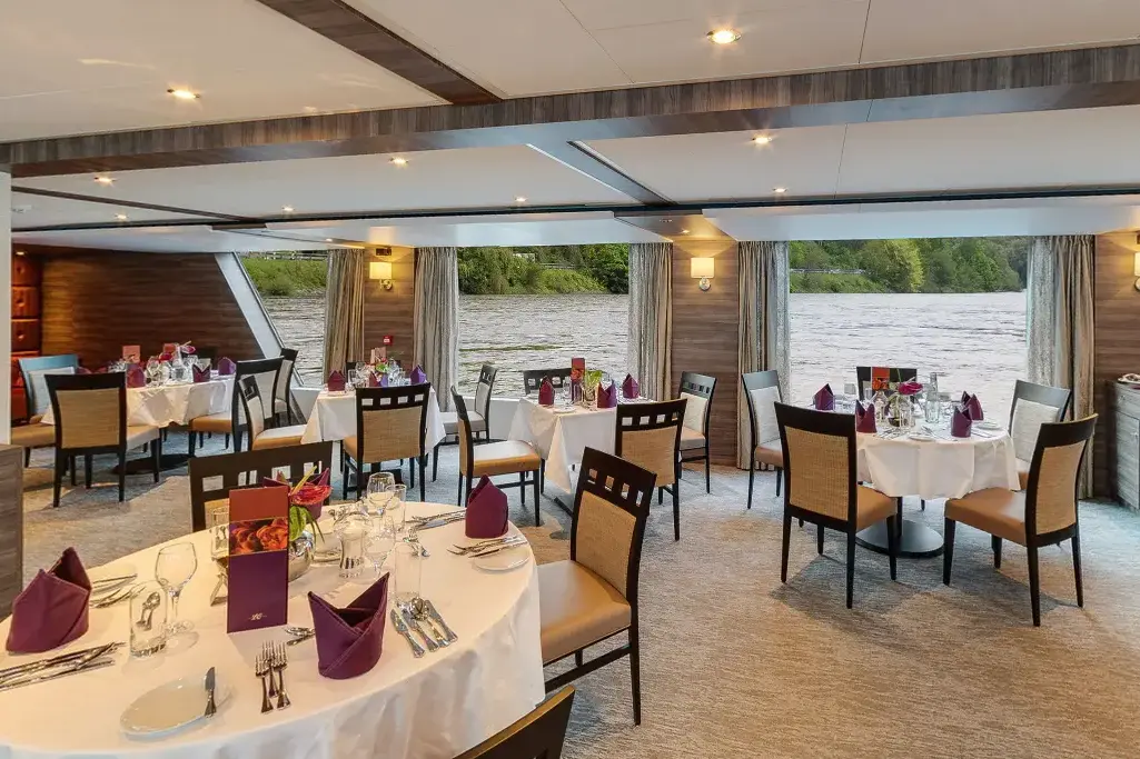 Silver_II_Panorama_Restaurant.webp