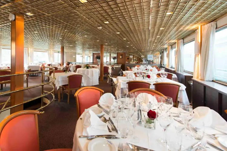 Restaurant SPrincess.webp
