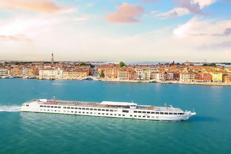 2 croisieurope-ms-michelangelo.webp