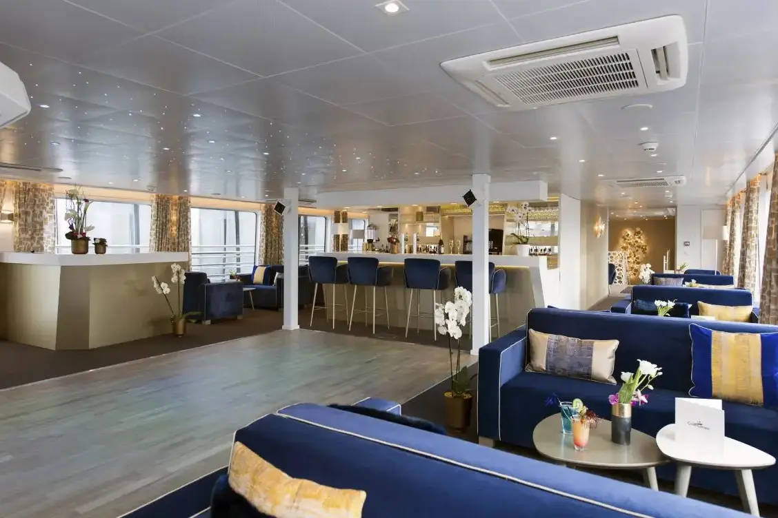 ms-symphonie-panonorama-lounge-2.webp