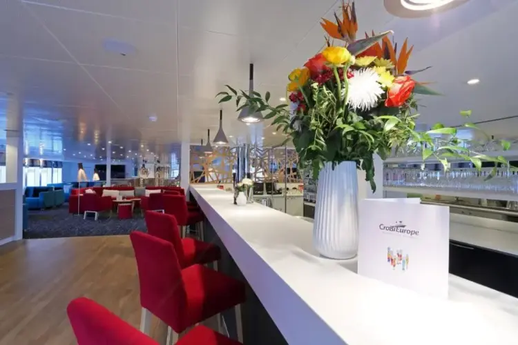 MS Elbe Princesse bar 6.webp