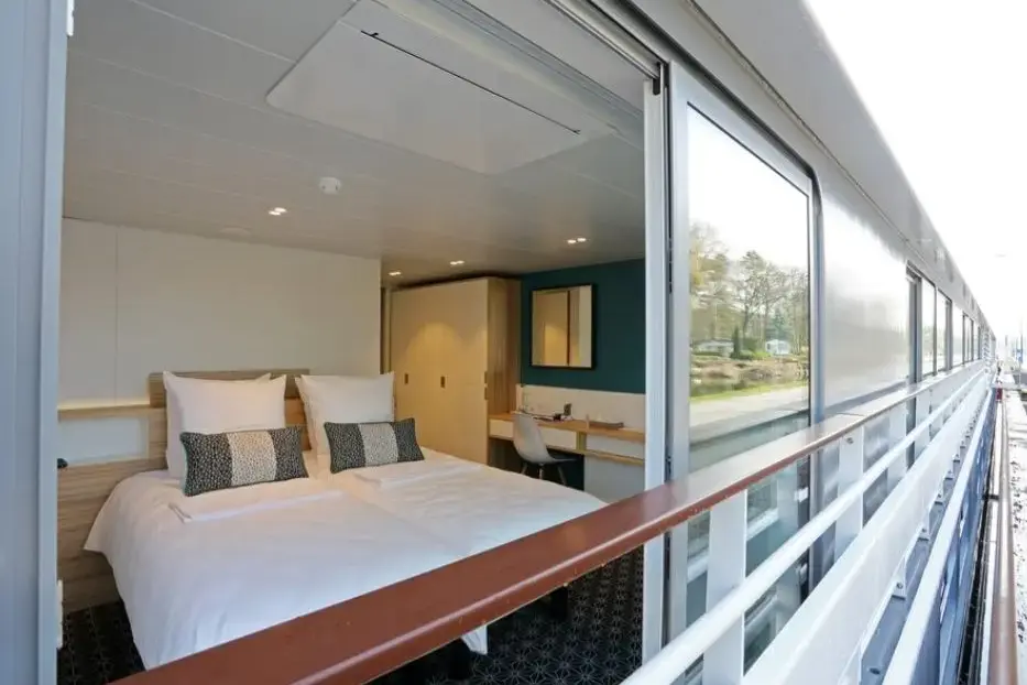 MS Elbe Princesse cabin 6.webp