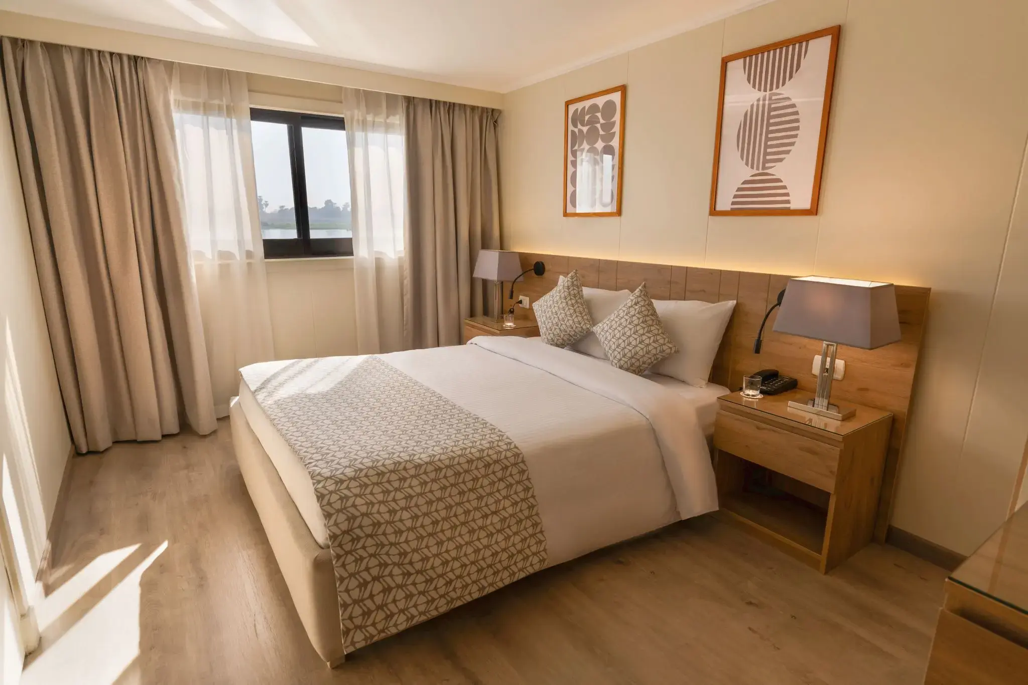 Croisi Europe, RV Star of Luxor, Double Cabin Double bed, ©HossamHorus.webp