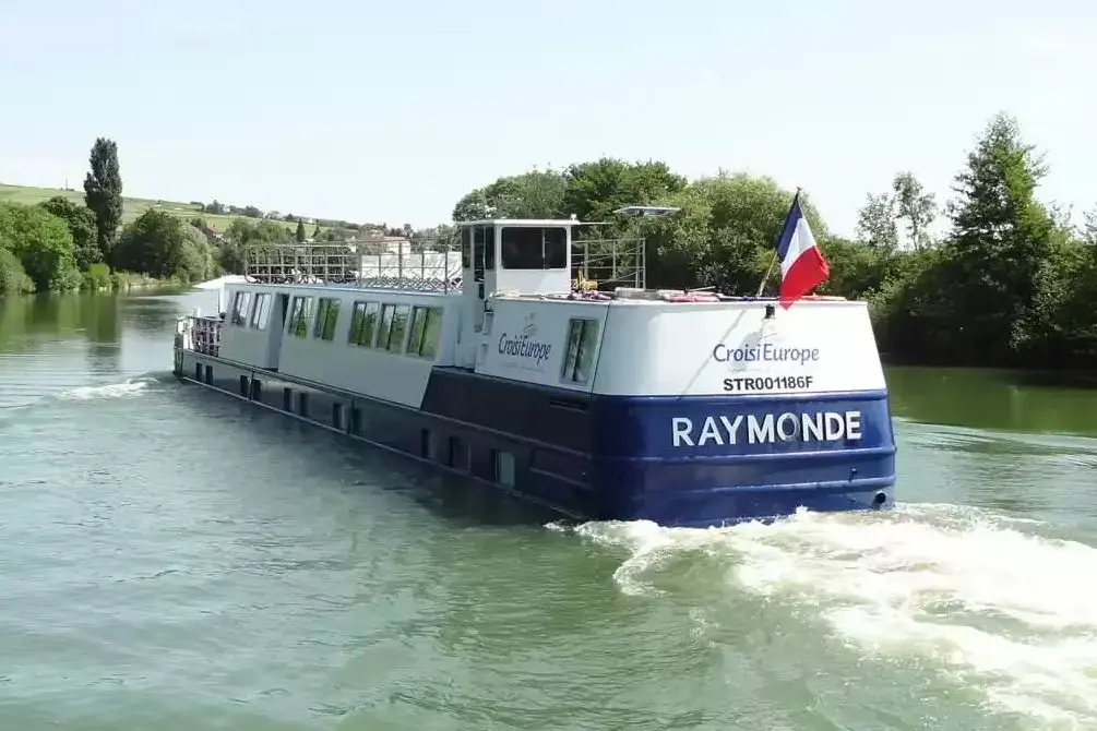 MS RAYMONDE ship 3.1.webp