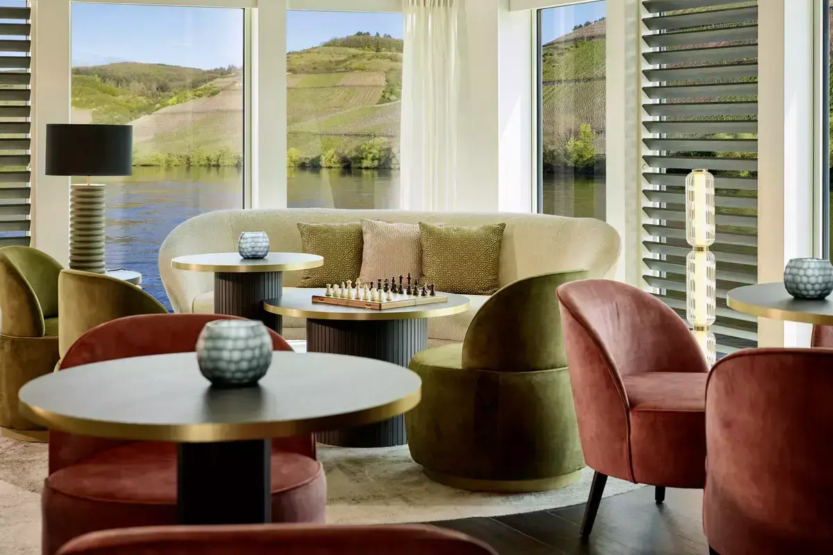 csm_Lueftner_Cruises_AMADEUS_Nova_Amadeus_Club_06_8bef2137aa.webp
