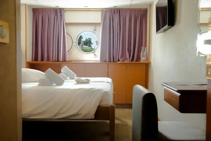 cabine-double-pont-principal-ms-belle-de-cadix-guadalquivir-croisieurope-janos-bona